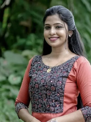 Anu, 27, Kochi