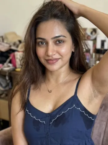 Ishita, 27, Mumbai
