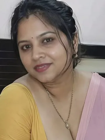 Rekha, 36, Lucknow